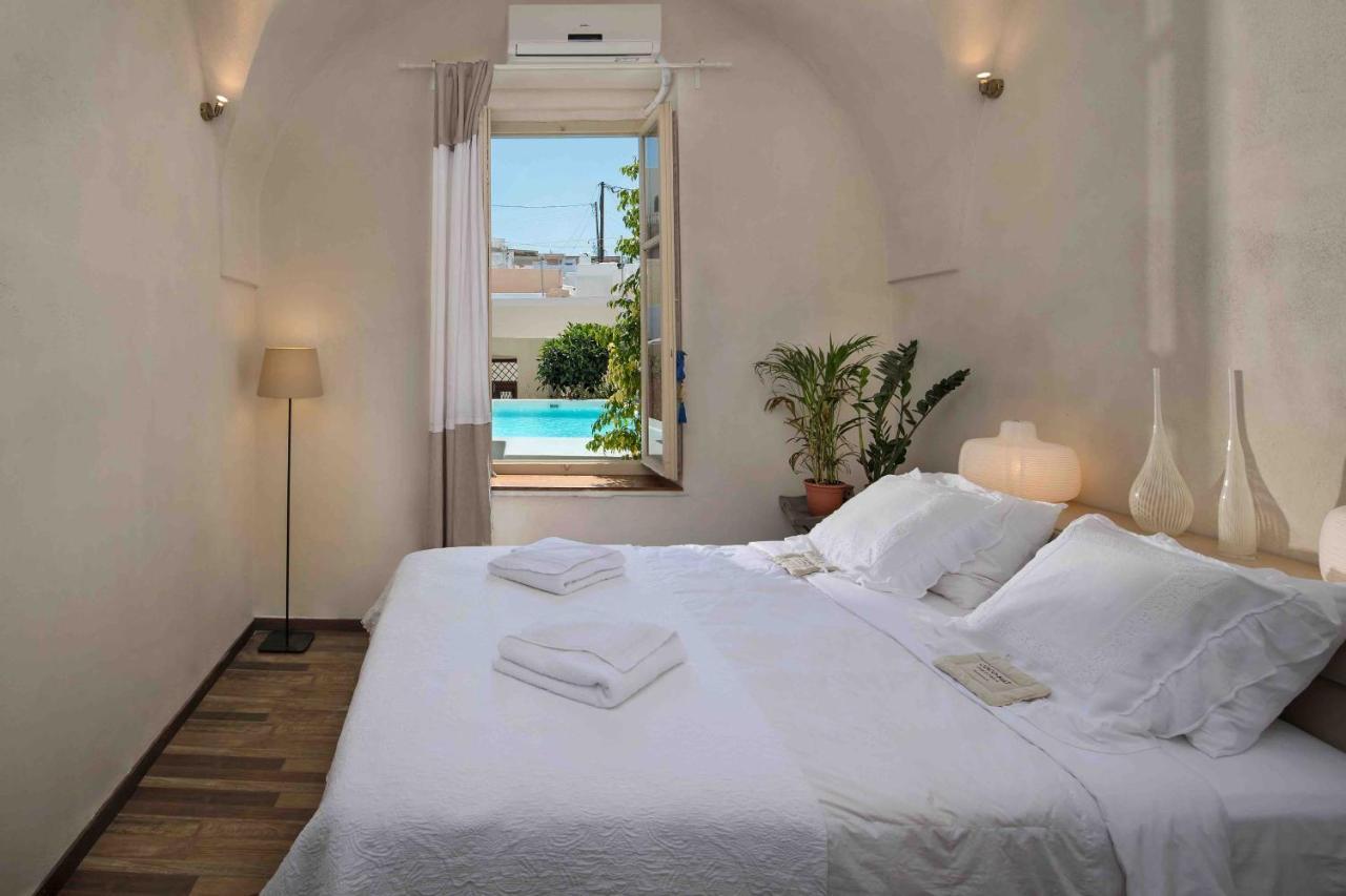 Sandandstone Villa Santorini Megalochori  Zewnętrze zdjęcie